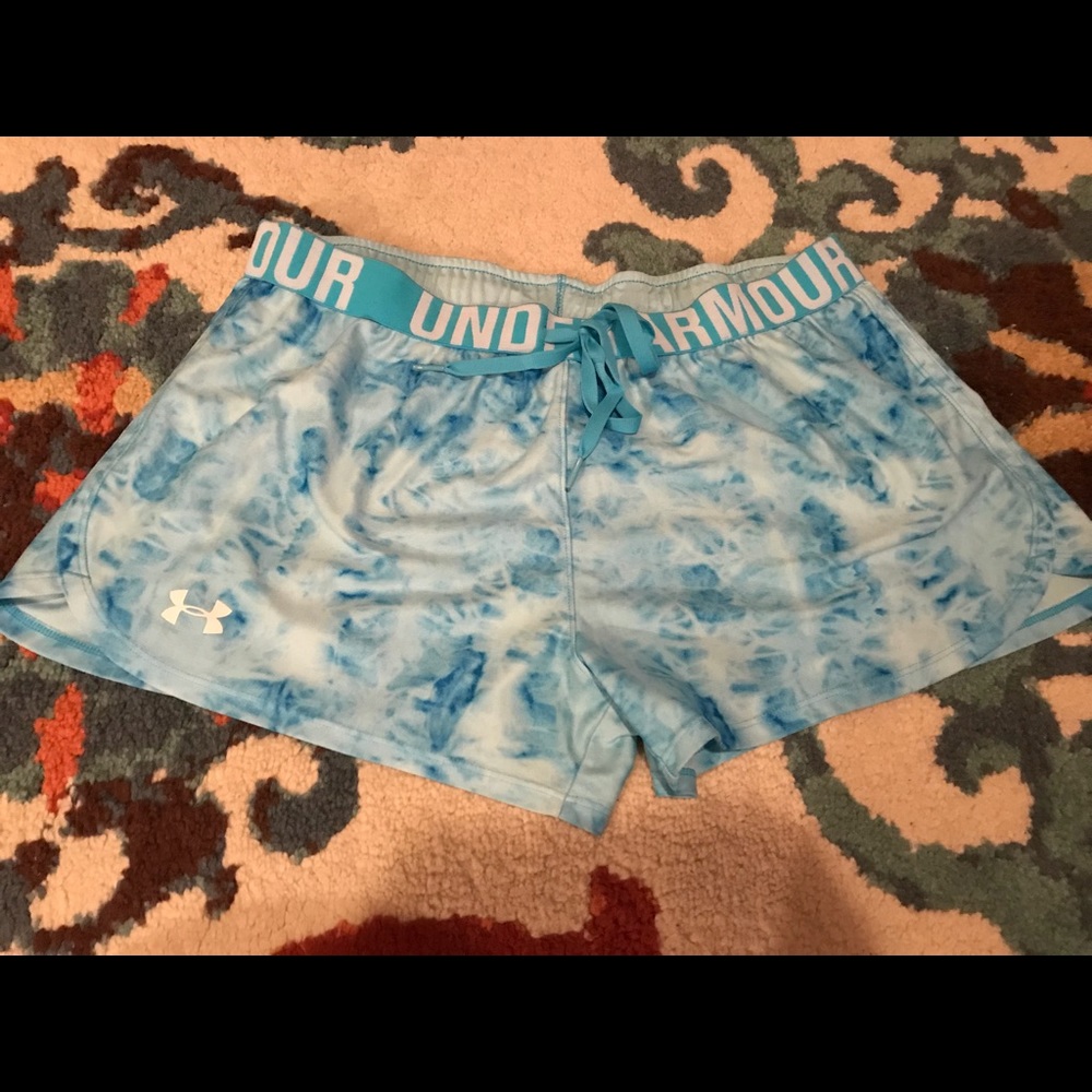 Under Armour Women's Light Blue Tie-Dye Athletic Shorts